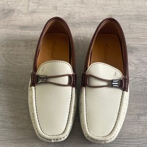 Unisex Sand and Brown Loafers
